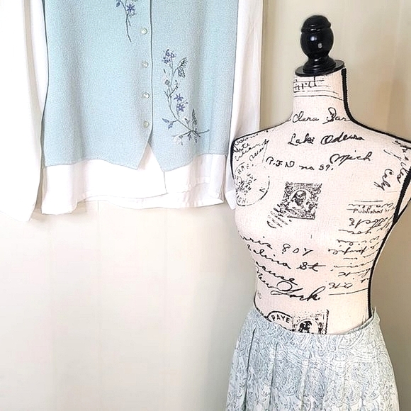 Vintage Koret Petites 3 Piece Skirt Set Floral Embroidery Large - Picture 3 of 16